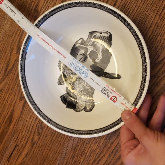 9" Victorian English Bowl Cream colored with black detail. - Picture 4 of 5